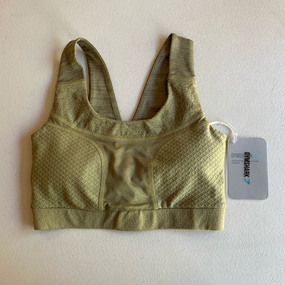 BRAND NEW - GymShark sports bra